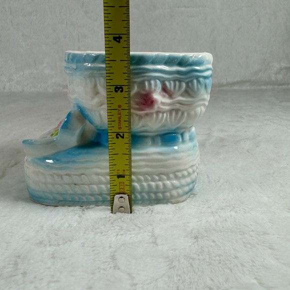 Vintage Nancy Pew Blue Baby Bootie Planter Ceramic Made in Japan Giftwares Co. - Picture 7 of 8